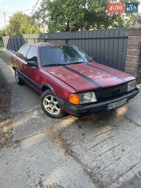 Audi 100 1990 Audi 100 1990