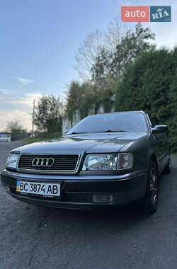Audi 100  1993