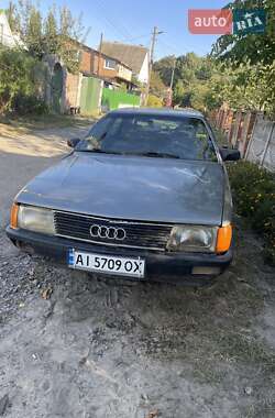 Audi 100  1987
