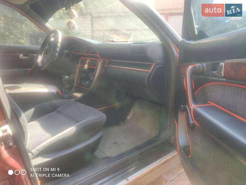 Седан Audi 100 1991 в Вольнянске