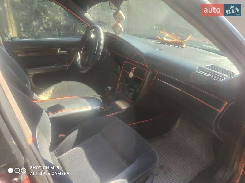 Седан Audi 100 1991 в Вольнянске