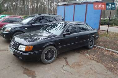 Audi 100  1992