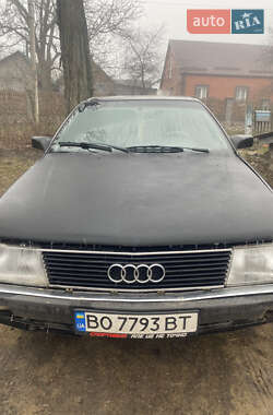 Audi 100  1990