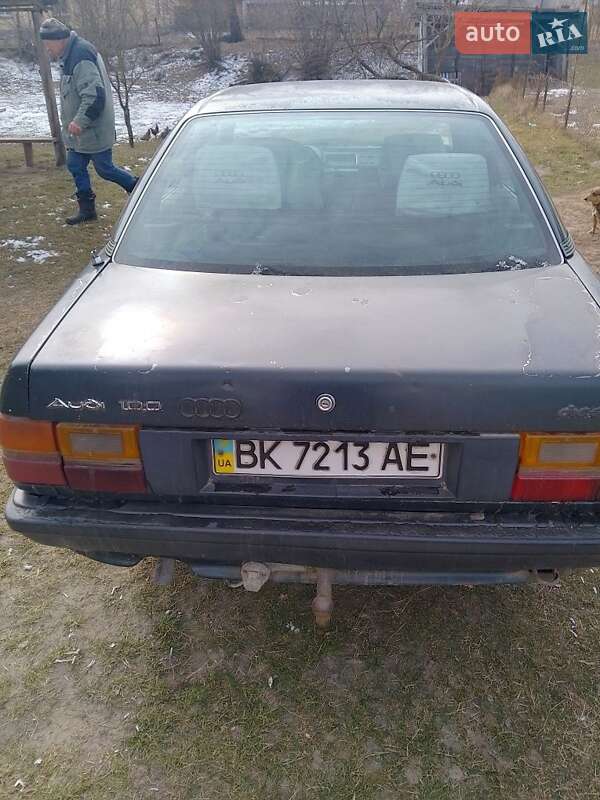 Седан Audi 100 1987 в Ровно фото Седан Audi 100 1987 в Ровно