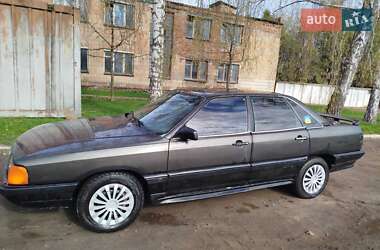 Audi 100  1987