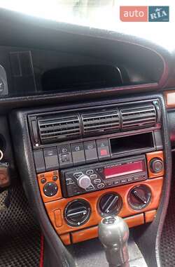 Седан Audi 100 1992 в Чернівцях