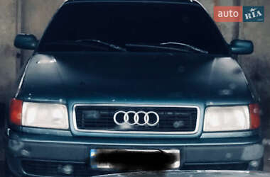 Audi 100  1993