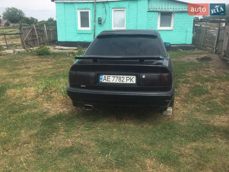 Седан Audi 100 1992 в Кривом Роге
