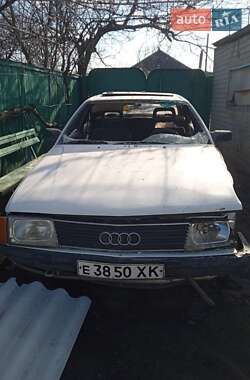 Audi 100  1987