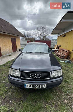 Audi 100  1993