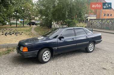 Audi 100  1987