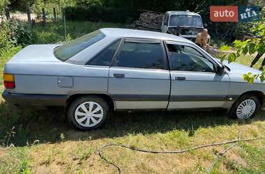 Седан Audi 100 1990 в Брацлаві