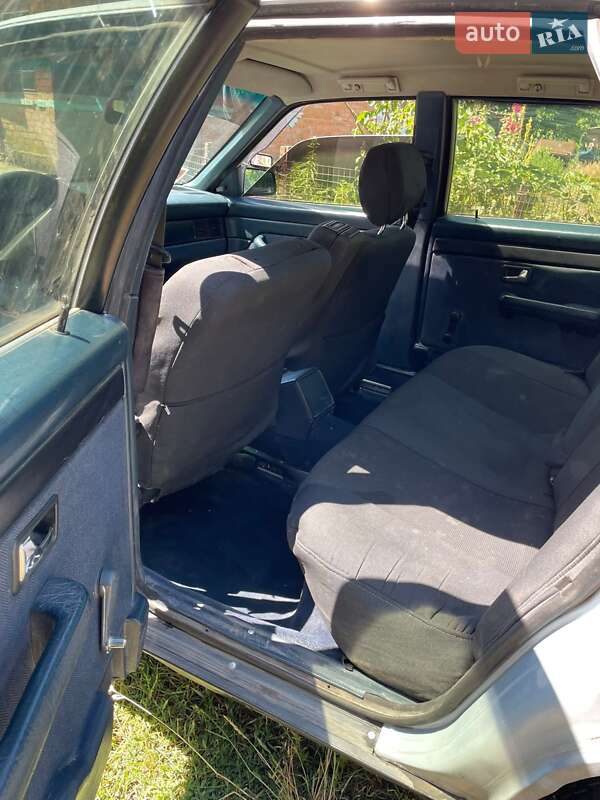 Седан Audi 100 1990 в Брацлаві
