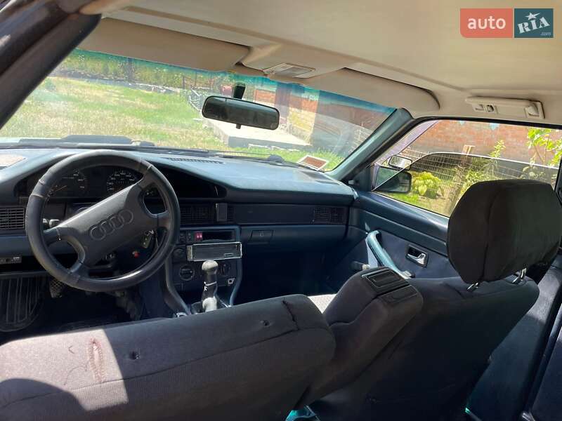 Седан Audi 100 1990 в Брацлаві