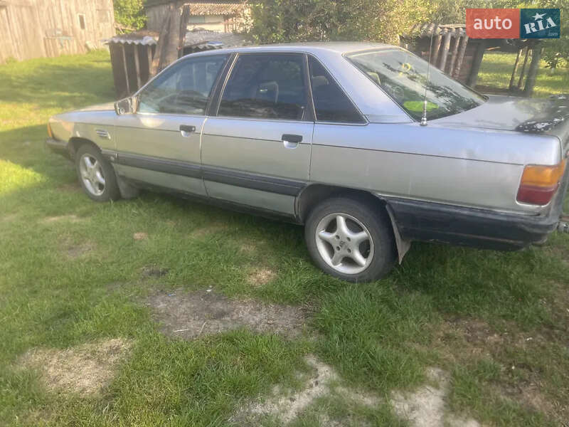 Audi 100 1988