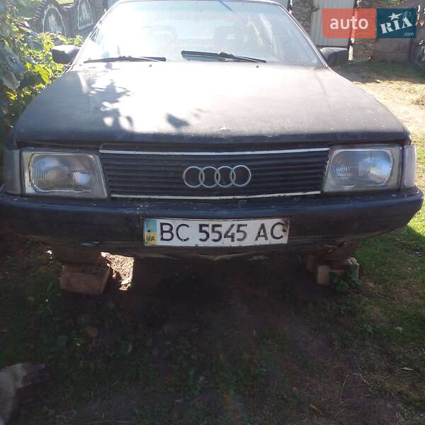 Универсал Audi 100