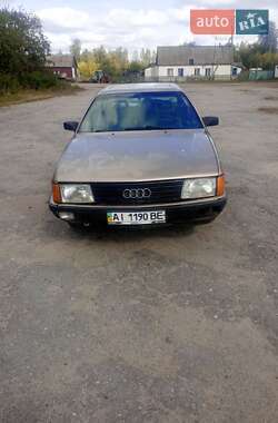 Audi 100  1987