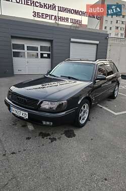 Audi 100  1993