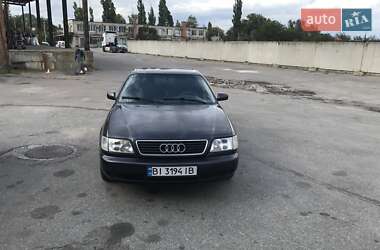 Audi 100  1993
