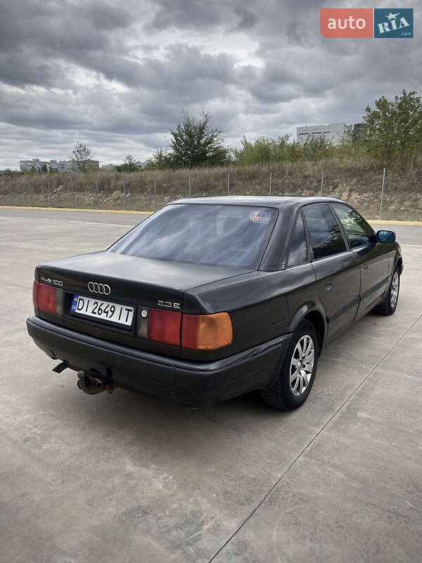 Седан Audi 100 1991 в Запорожье