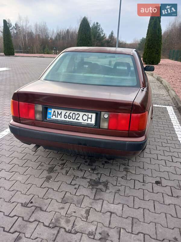 Седан Audi 100 1991 в Житомирі