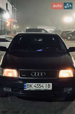 Audi 100  1992