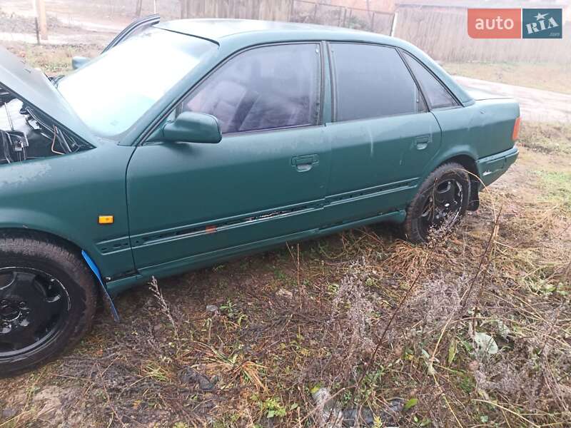 Седан Audi 100 1993 в Славутичі
