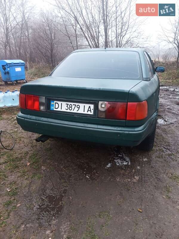 Седан Audi 100 1993 в Славутичі