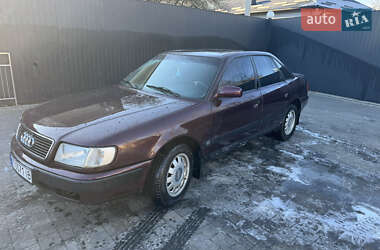 Audi 100  1993