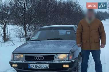Audi 100  1983