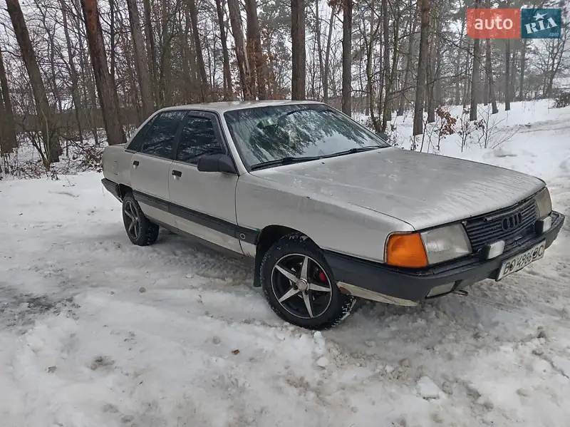 Audi 100 1988