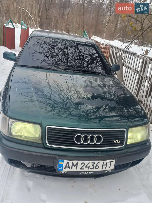 Audi 100 1991 Audi 100 1991