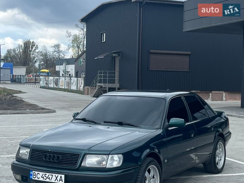 Audi 100 1994 Audi 100 1994