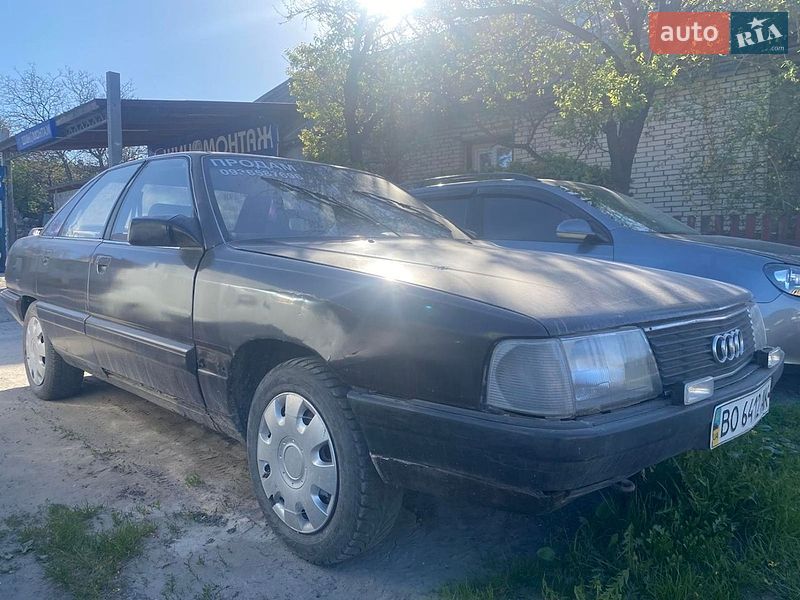 Audi 100 1986 Audi 100 1986