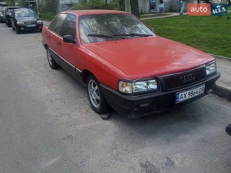 Audi 100 1985