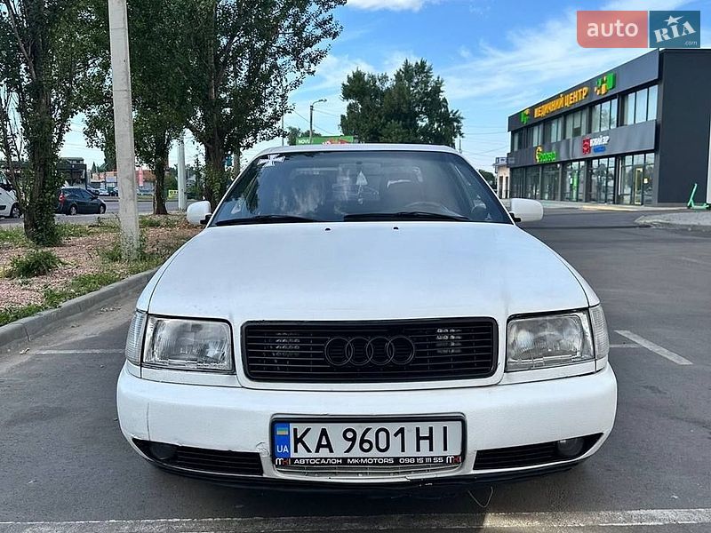 Седан Audi 100 1991 в Киеве