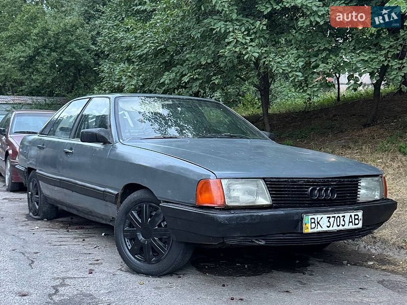 Седан Audi 100 1984 в Ровно Седан Audi 100 1984 в Ровно