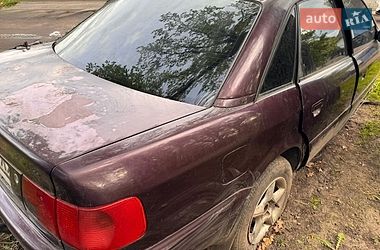 Седан Audi 100 1993 в Ружине