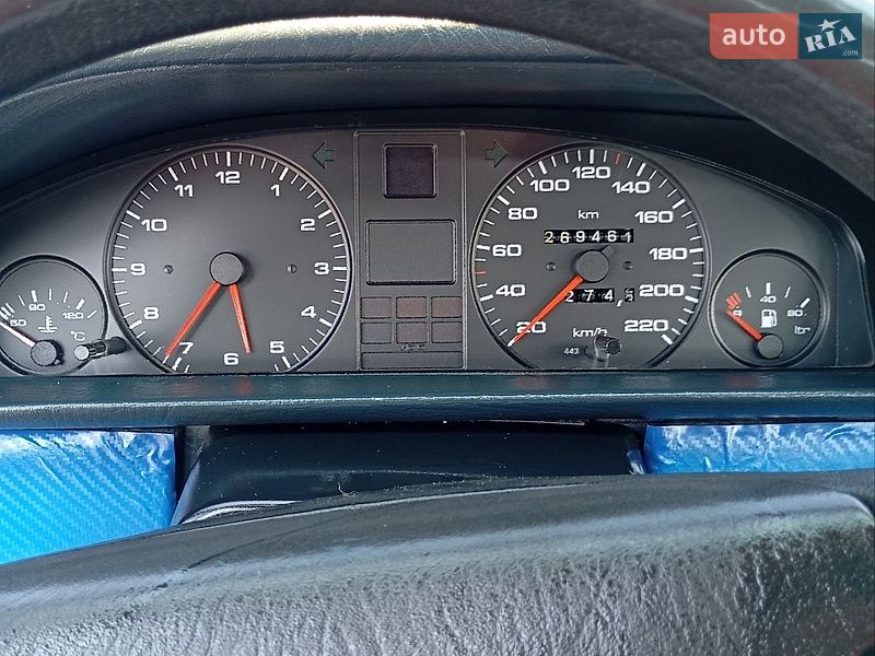 Седан Audi 100 1988 в Володимирі