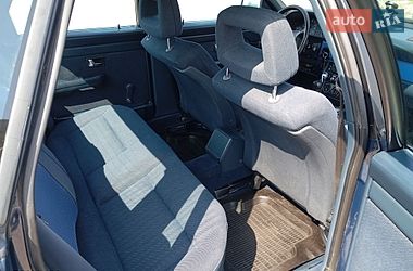 Седан Audi 100 1988 в Володимирі