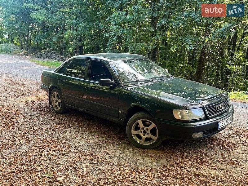 Audi 100