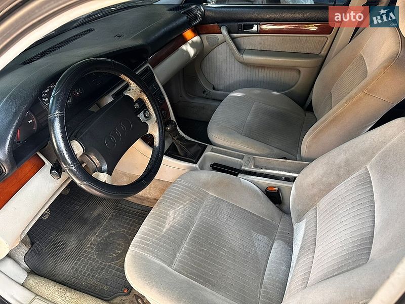 Седан Audi 100 1991 в Харкові