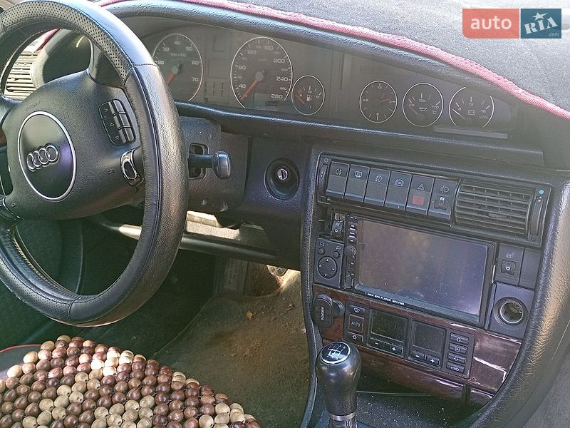 Audi 100 1992 Audi 100 1992