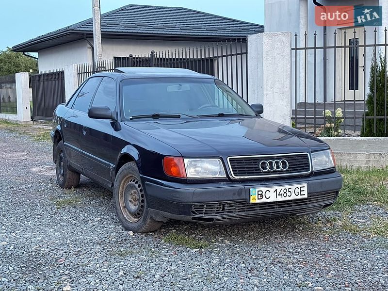 Седан Audi 100 1991 в Львові