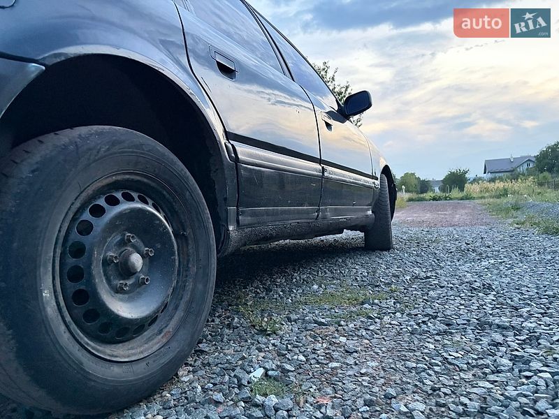 Седан Audi 100 1991 в Львові