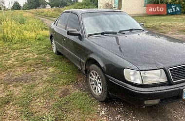Седан Audi 100 1993 в Запоріжжі