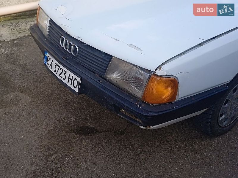 Седан Audi 100 1986 в Хмельницком
