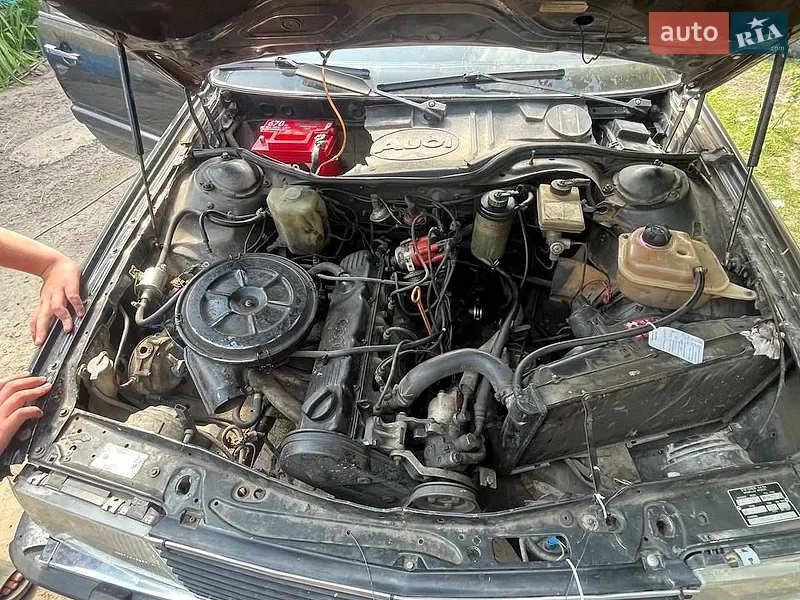Audi 100 1986