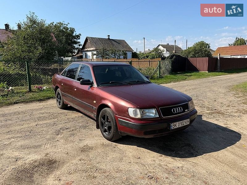 Audi 100 1992 Audi 100 1992