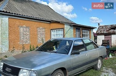 Седан Audi 100 1983 в Кропивницком